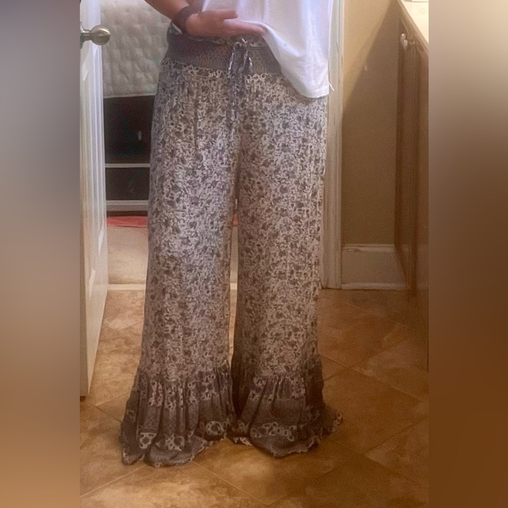 Mustard Seed-Floral Wide-Leg Flowy Pants-Size M - Picture 11 of 11